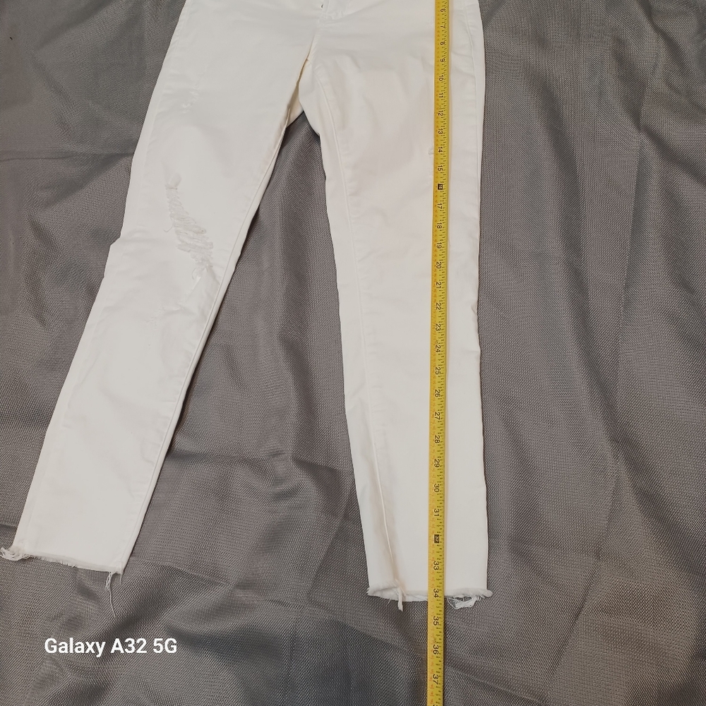 Articles Of Society Women Size 26 White Ankle Cropped Jeans Pant - Picture 9 of 16